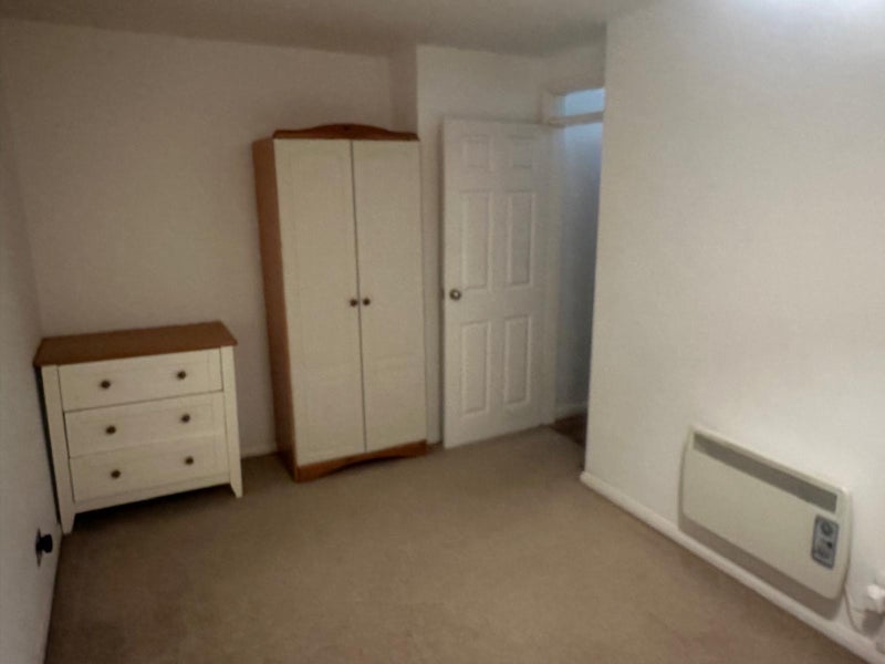 Room Mill Road in Royal Leamington Spa