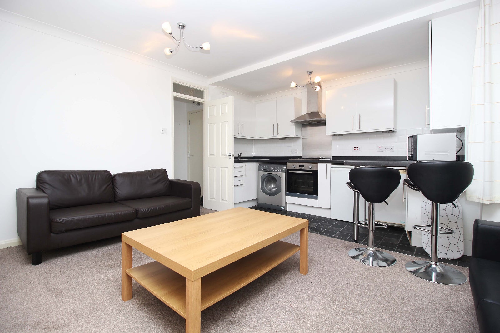 Flat Argyle Road in London