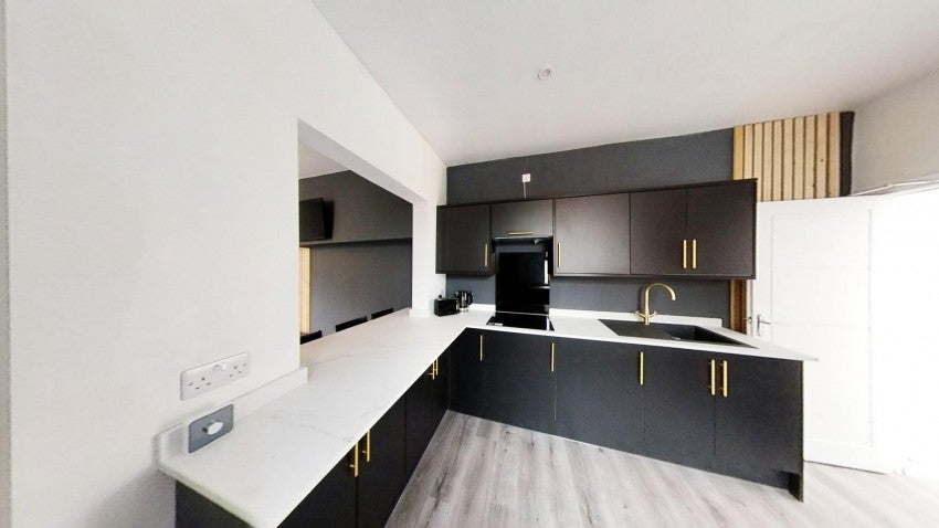 Room Curzon Road in Leicester