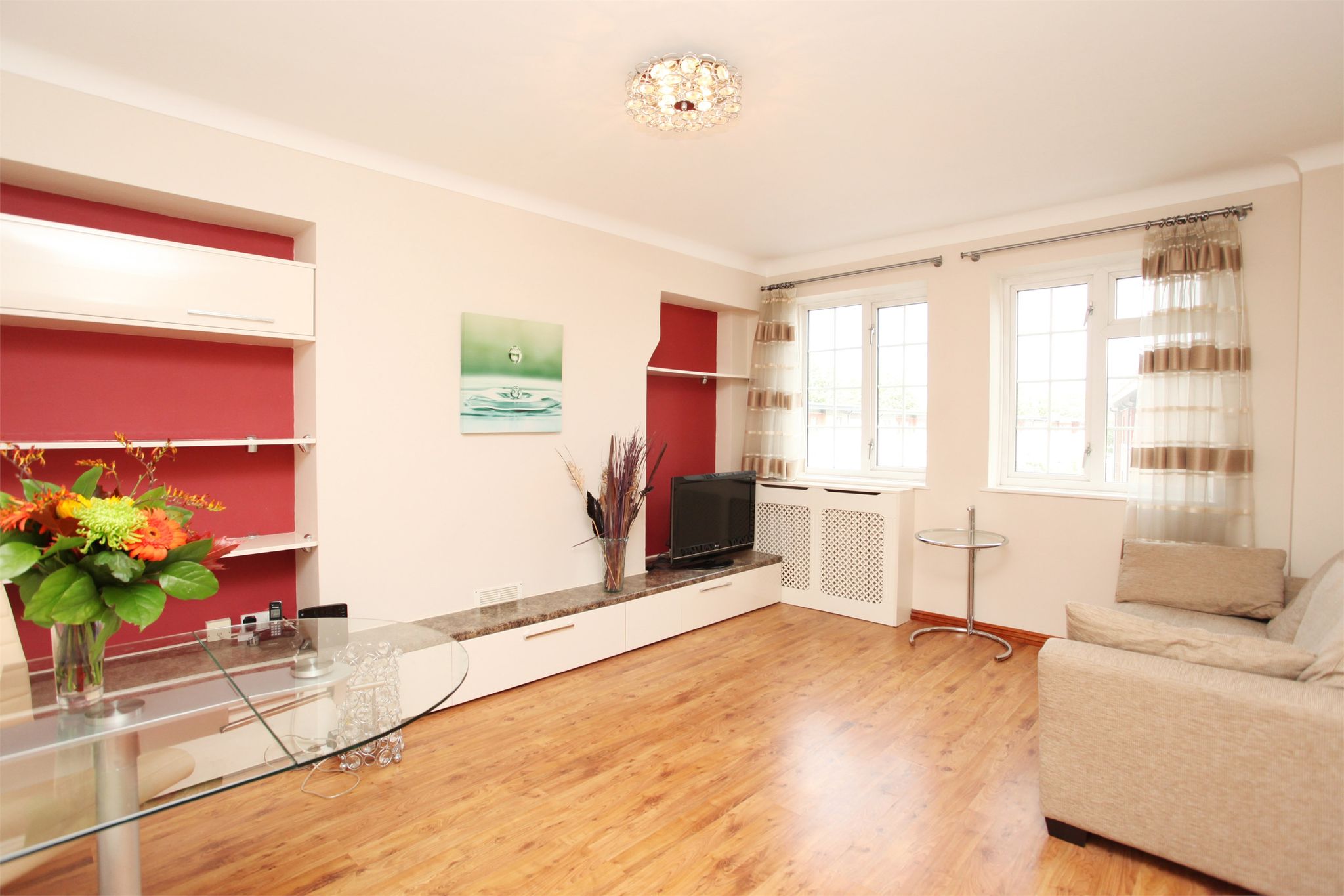 Flat Stamford Brook Arches in Greater London
