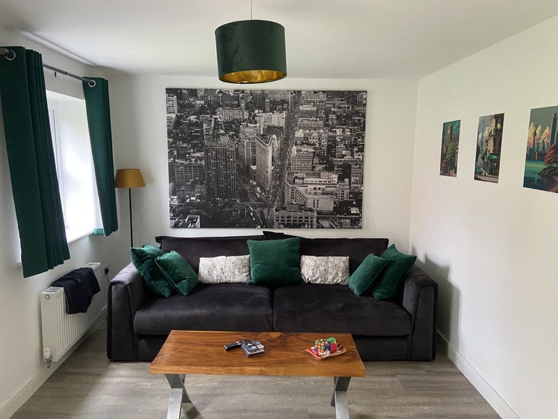 Room Garforth Avenue in Manchester