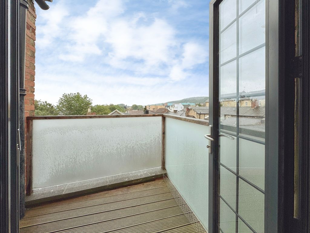 Flat Priestpopple in Hexham