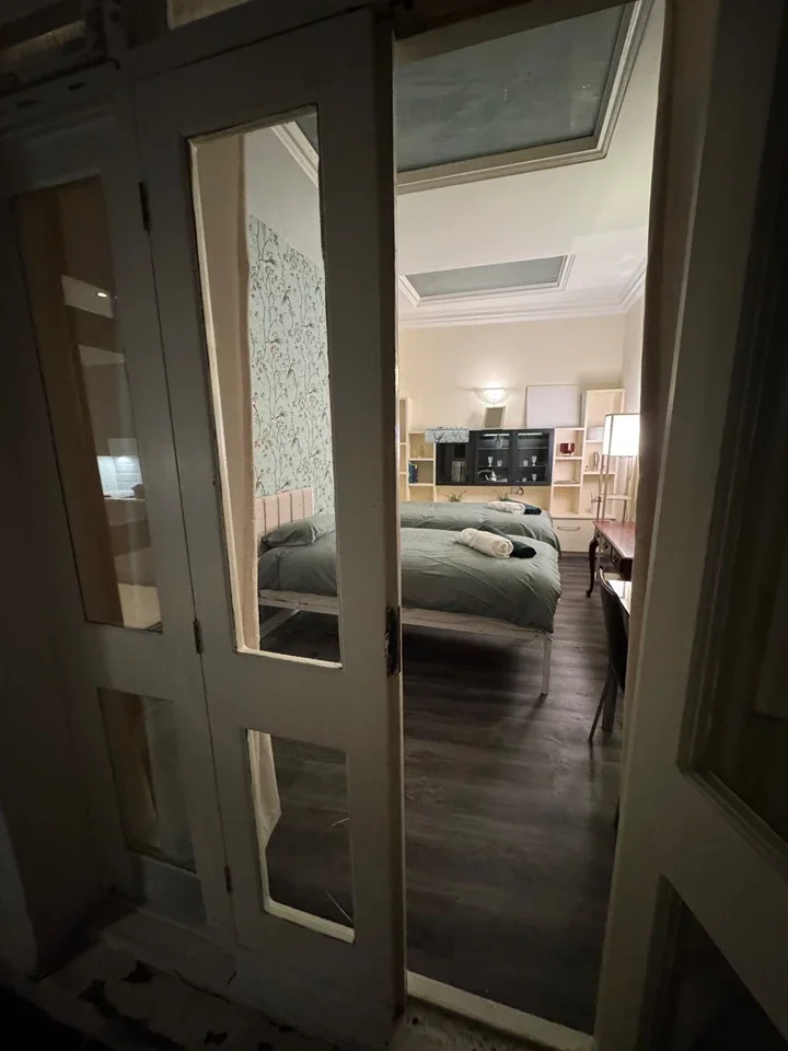 Flat Lancaster Gate in City of Westminster