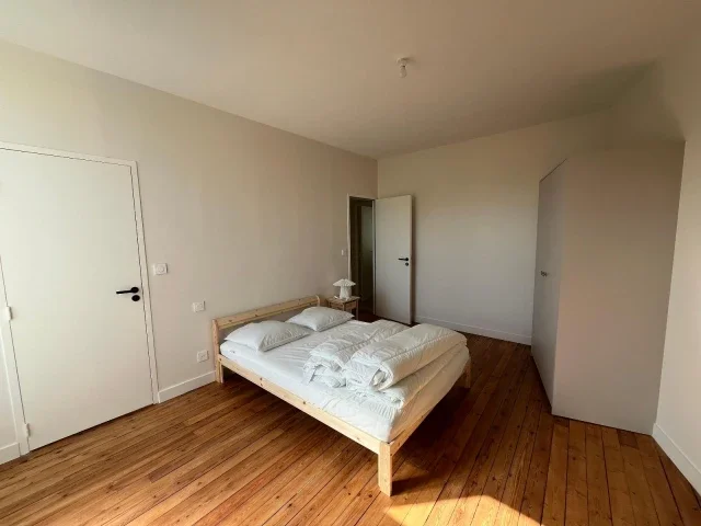 Room Rue Rabelais in Angers