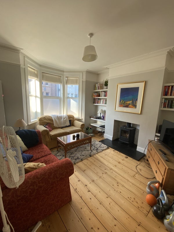 Room Dunford Road in Bristol