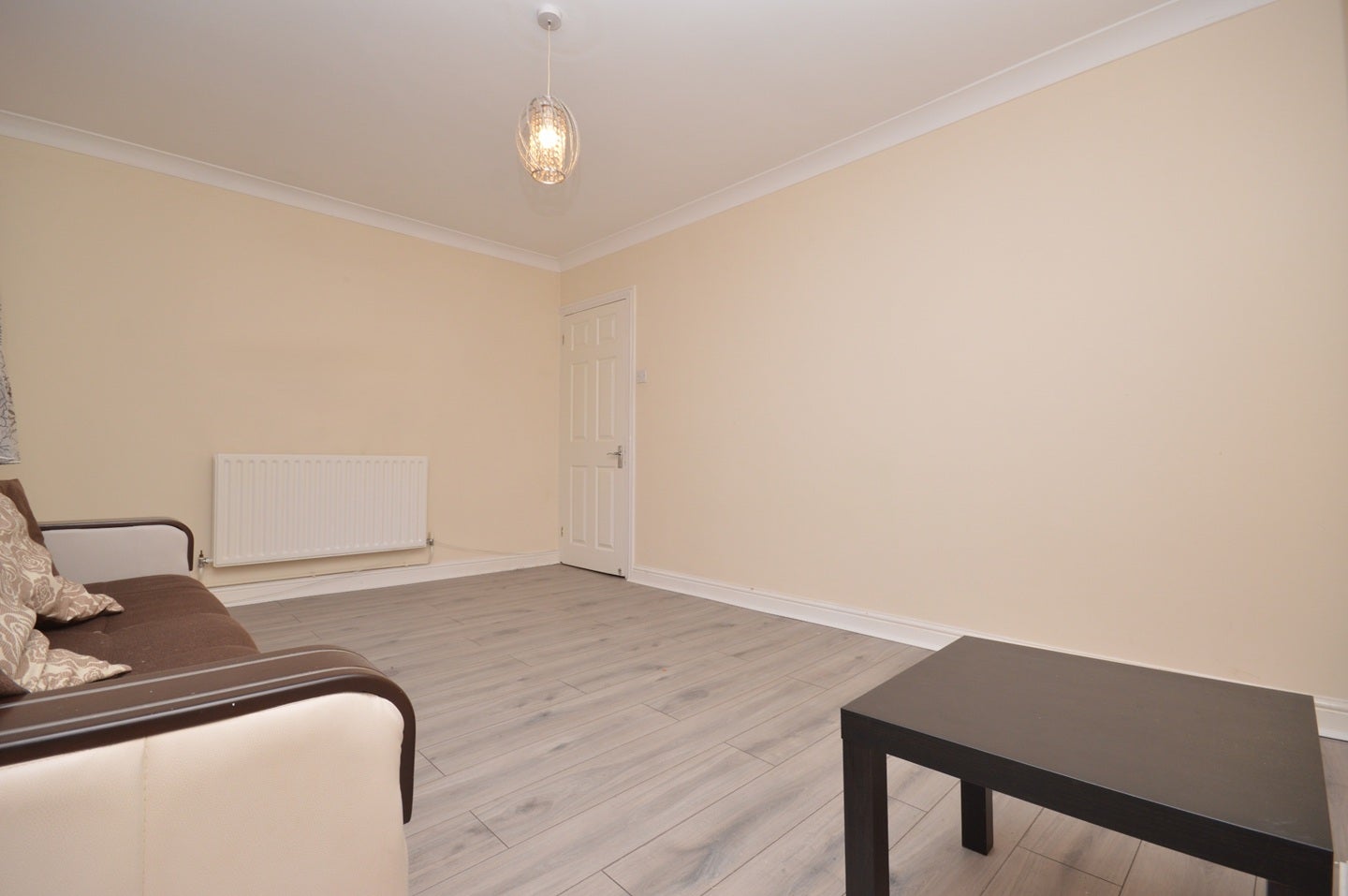 Flat Glengall Grove in Greater London