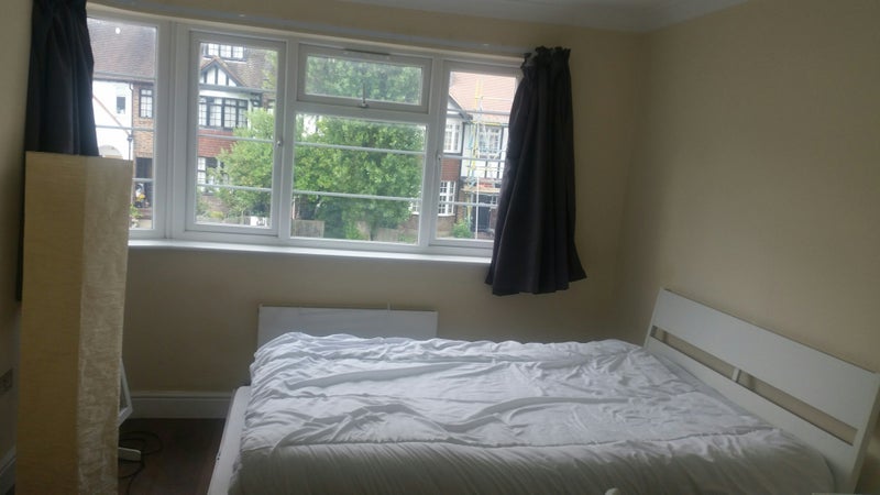 Room Upper Park Road in Greater London