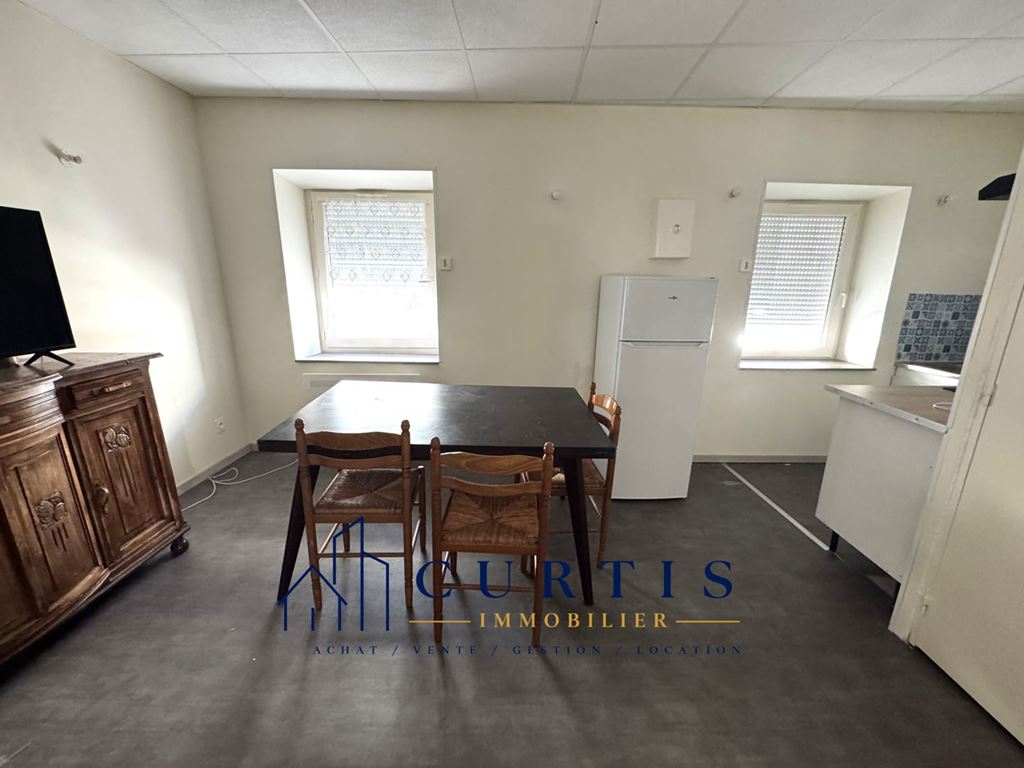 Flat Rue Sadi Carnot in Firminy