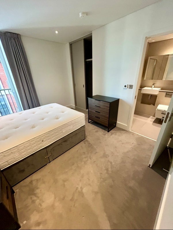 Flat York Place in Greater London