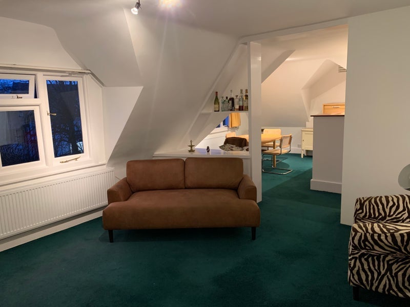 Room Brondesbury Park in Greater London