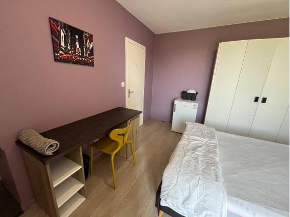 Room Rue duffour-dubergier in Bordeaux