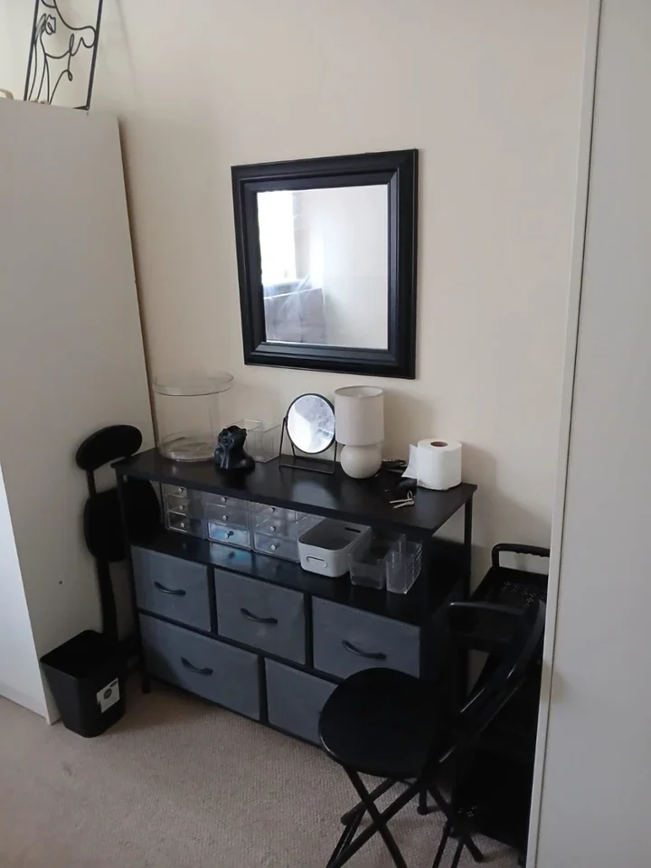 Room Stortford Hall Park in East Hertfordshire