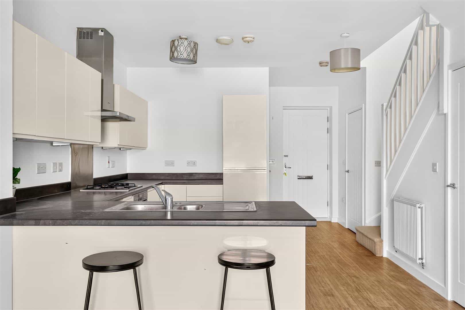 House Marine Crescent in Greater London