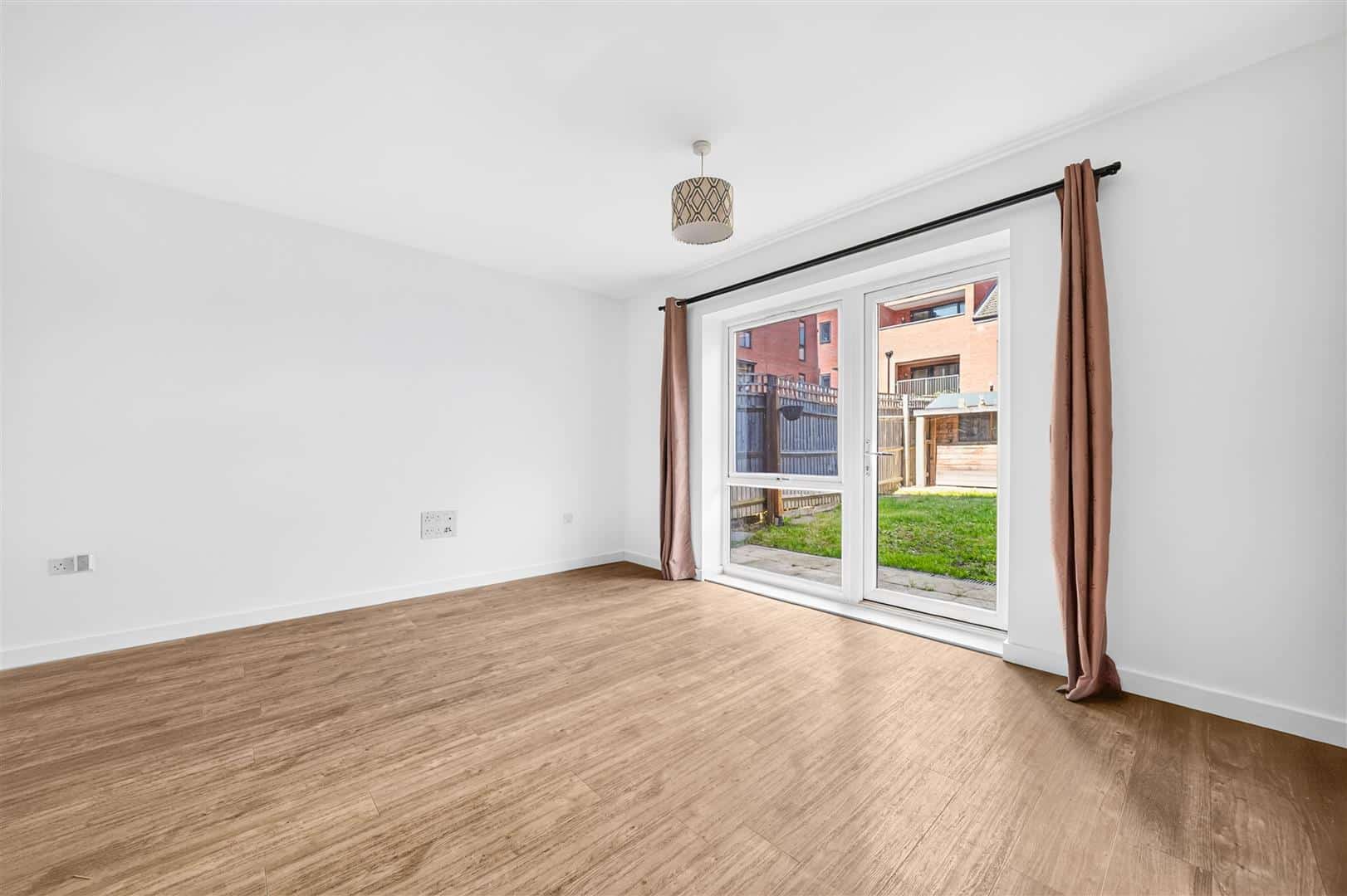 House Marine Crescent in Greater London