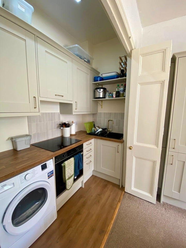 Flat Richborne Terrace in Greater London