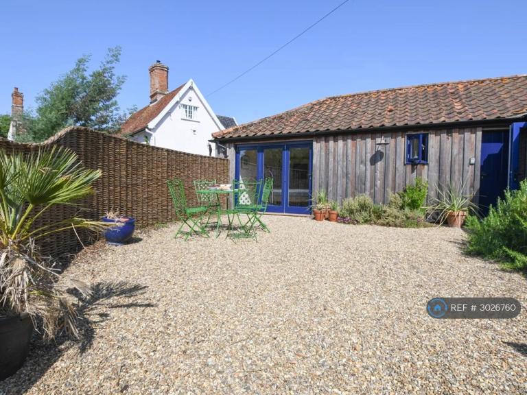 House King's Lane in East Suffolk