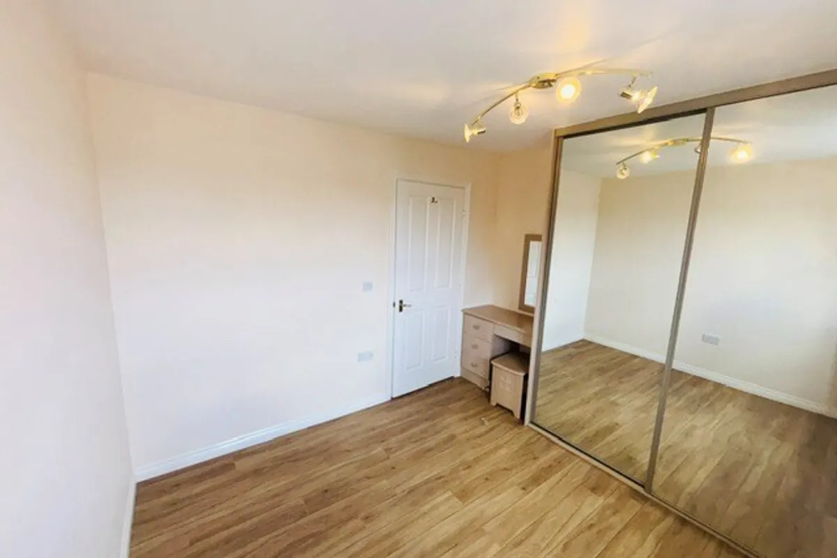 Flat Whitcliffe Gardens in Rushcliffe