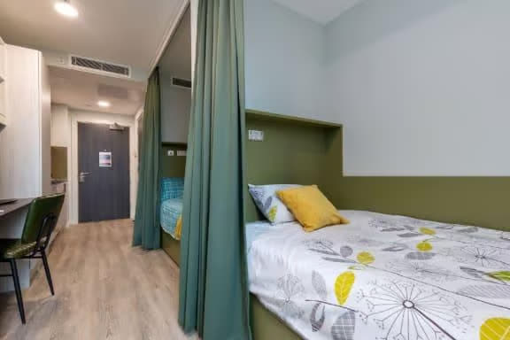 Room Long Street in Greater London