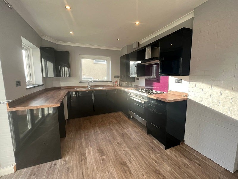 House Broadmead in Dunvant