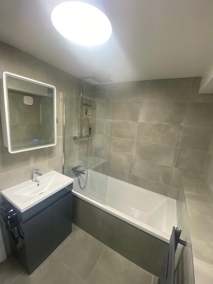 Flat Bexley Road in Greater London