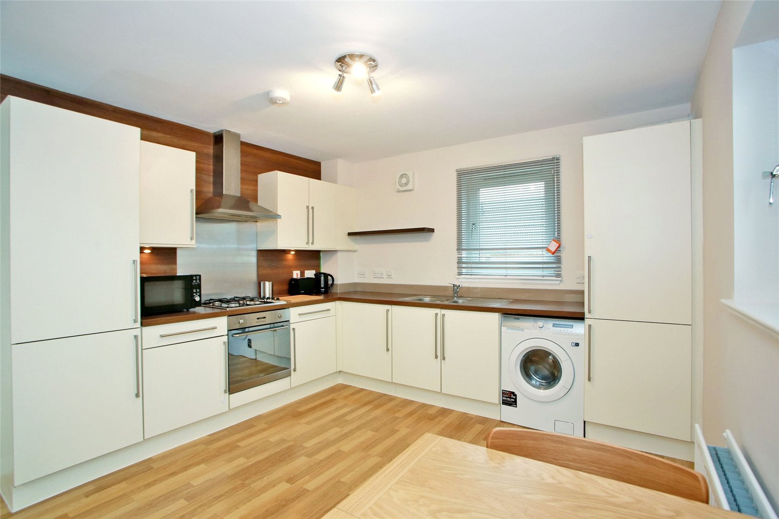 Flat Broadshade Drive in Westhill