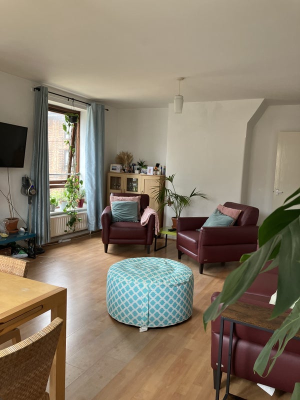 Flat Banbury Road in Greater London