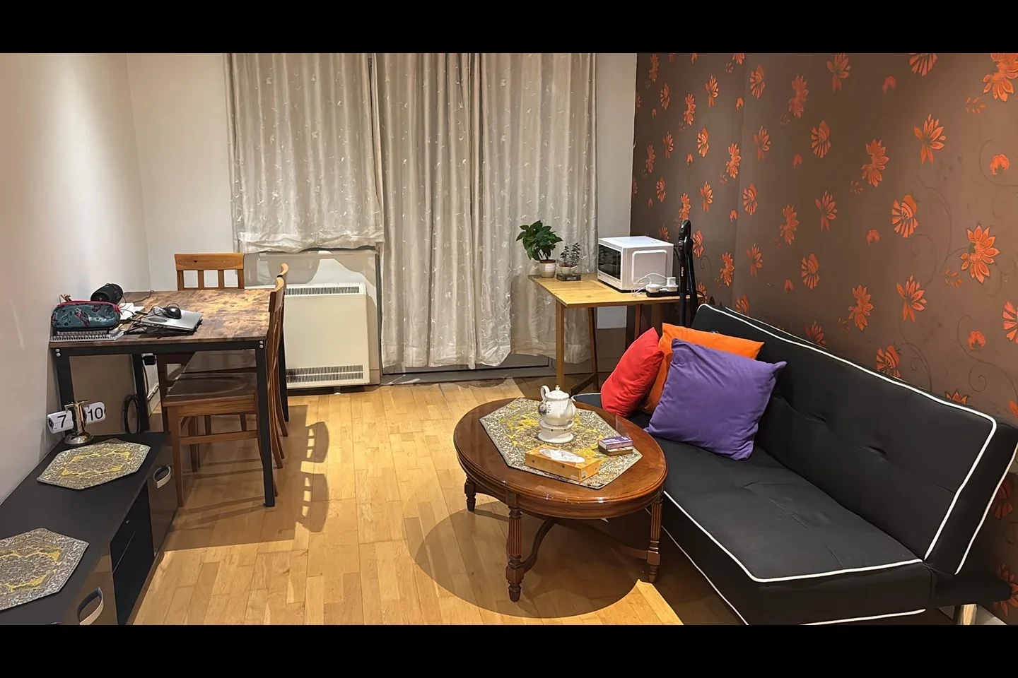 Flat Tapster Street in Greater London