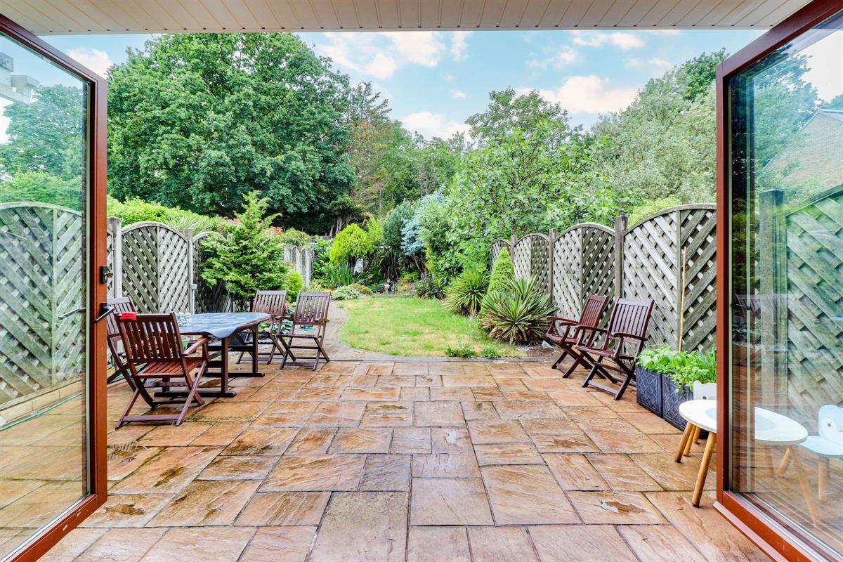 House Firstway in Greater London