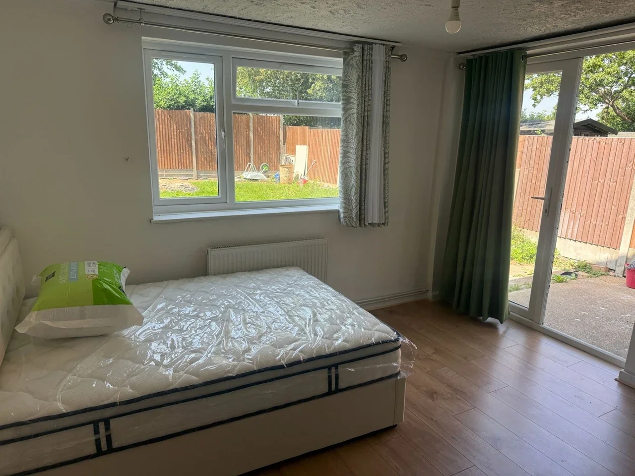 Room Woodcroft in Harlow