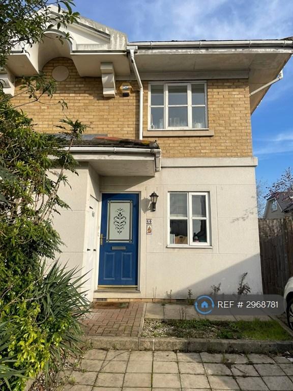 House Bevin Square in Greater London