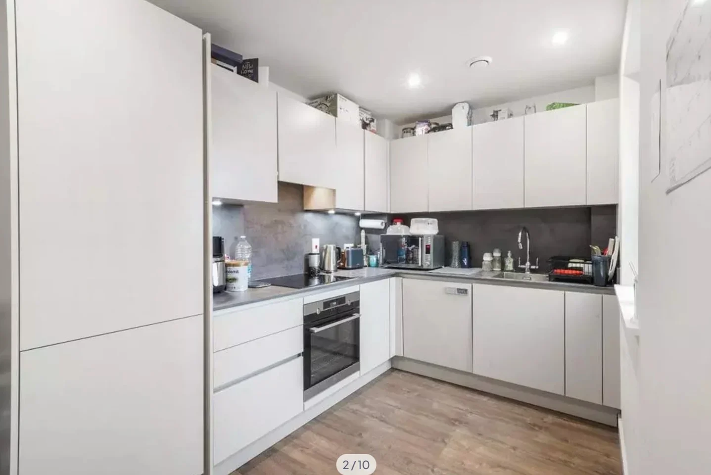 Flat Hargrave Drive in Greater London