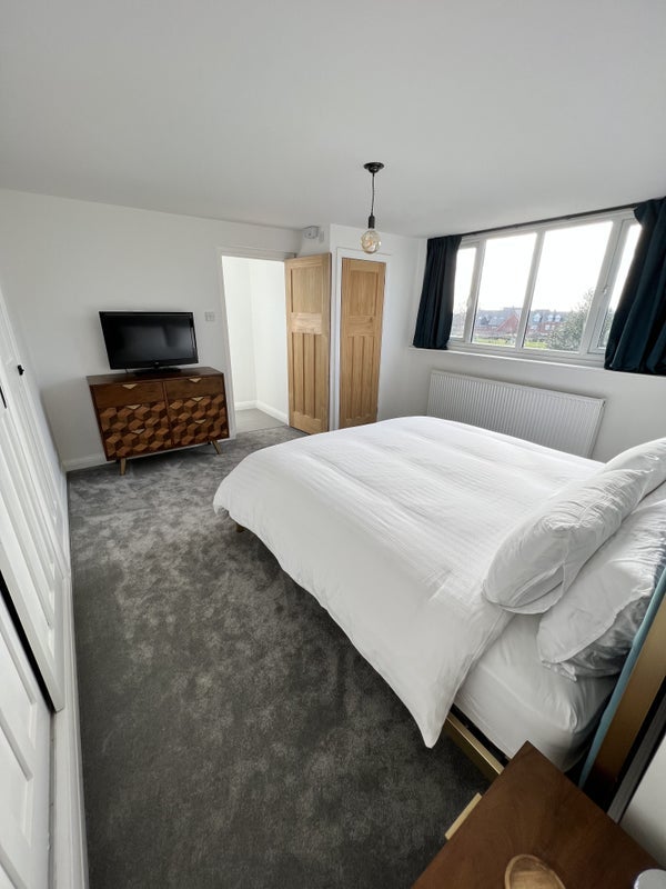 Room Highland Road in Royal Leamington Spa