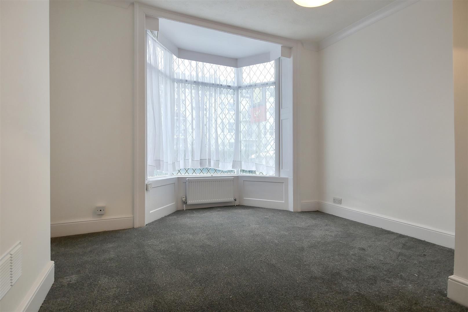 Flat The Steyne in Arun
