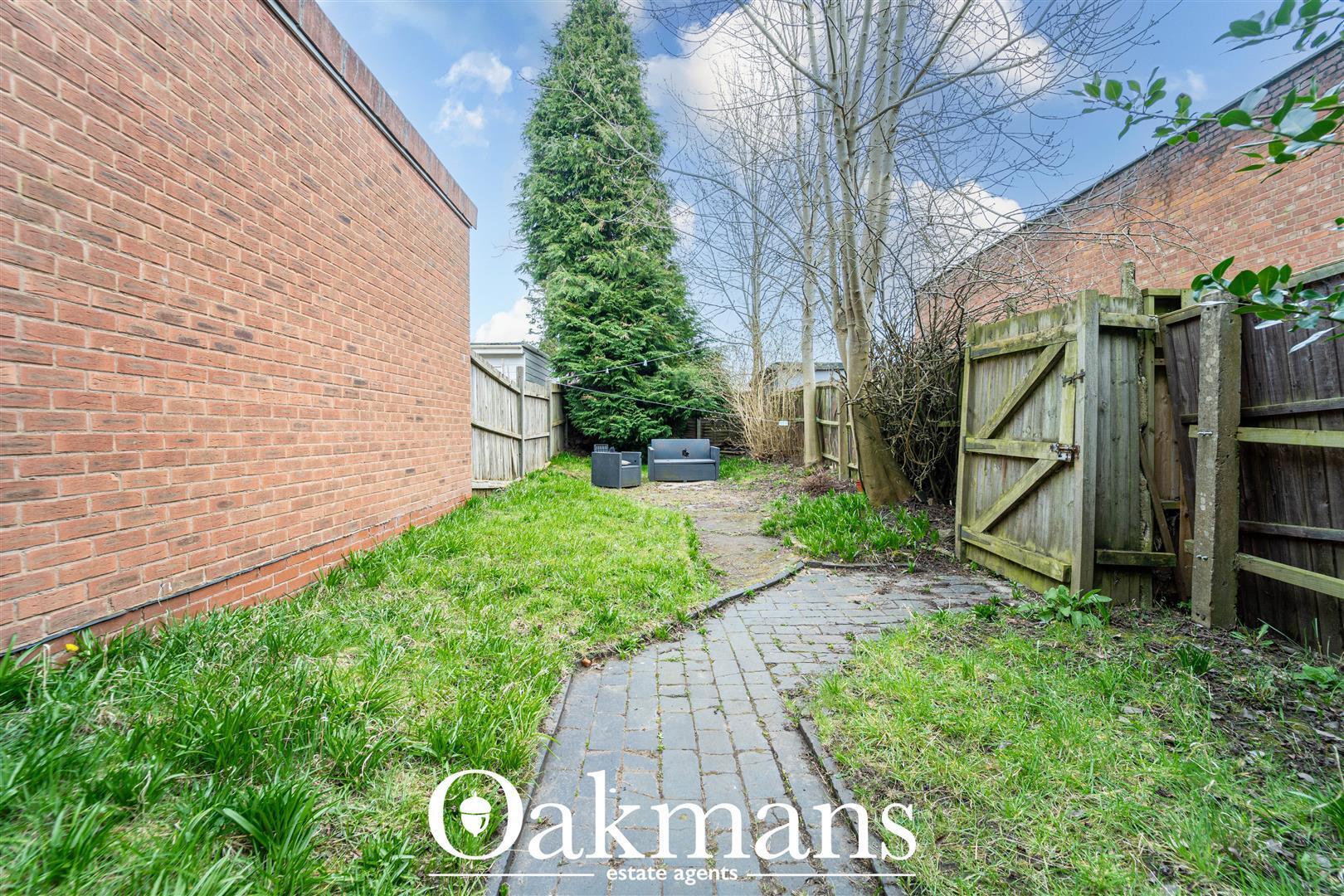 House Raddlebarn Road in Birmingham