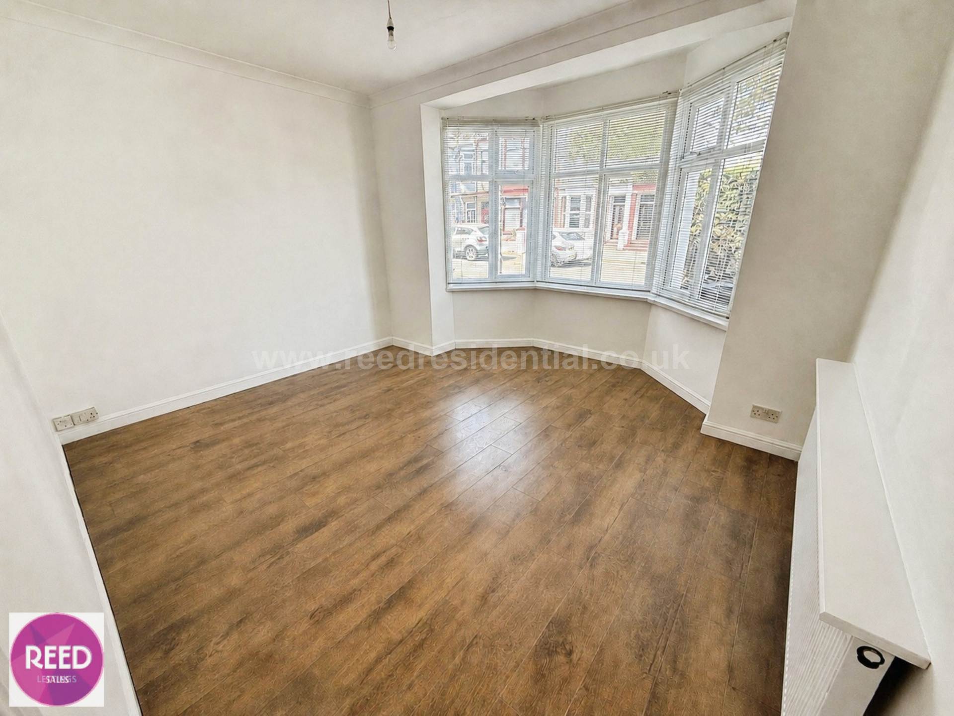 Flat Northview Drive in Southend-on-Sea