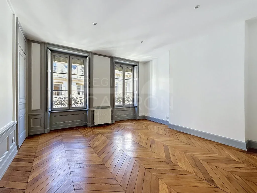 Flat Rue Henri Germain in Lyon
