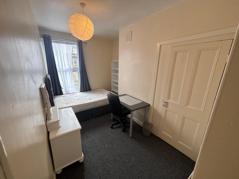 House Delph Mount in Leeds
