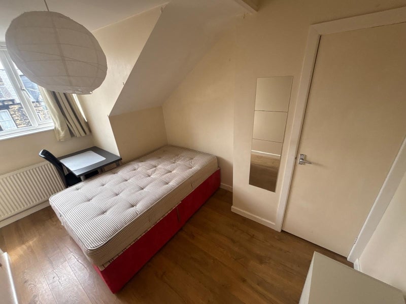 House Delph Mount in Leeds