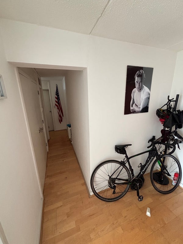 Room Newtown Street in Greater London