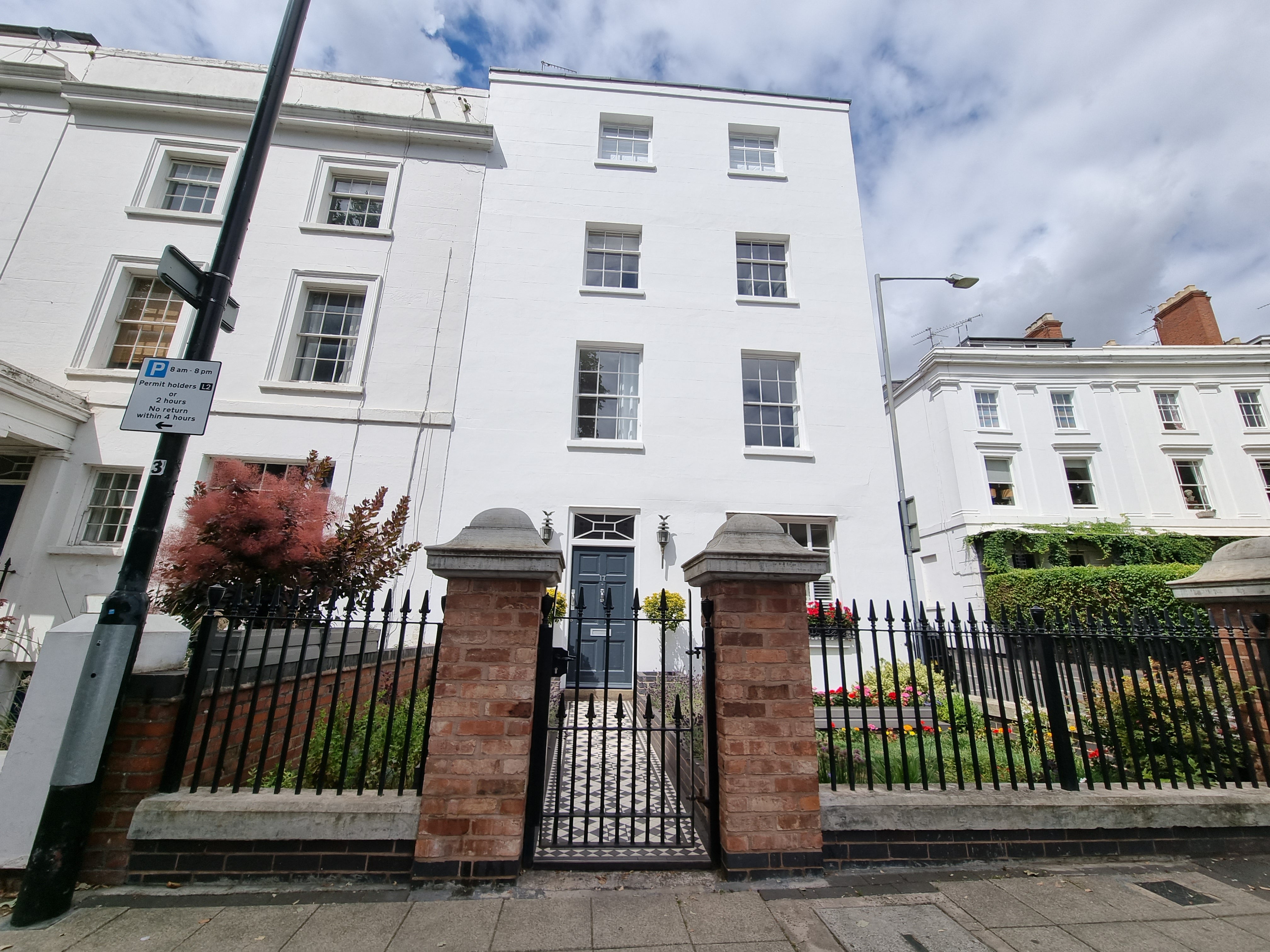 Flat Willes Road in Royal Leamington Spa