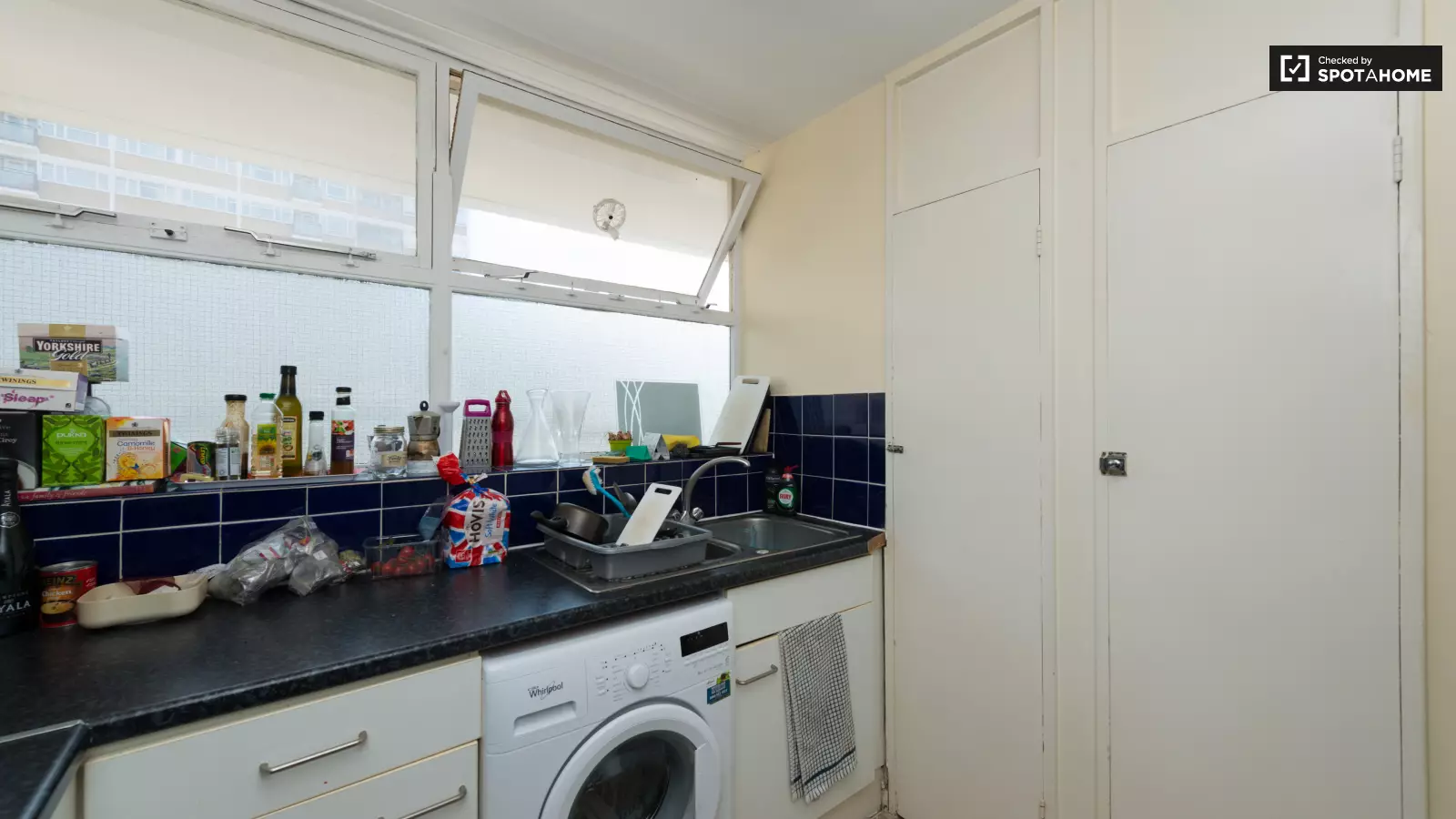 Room Glasgow Terrace in City of Westminster