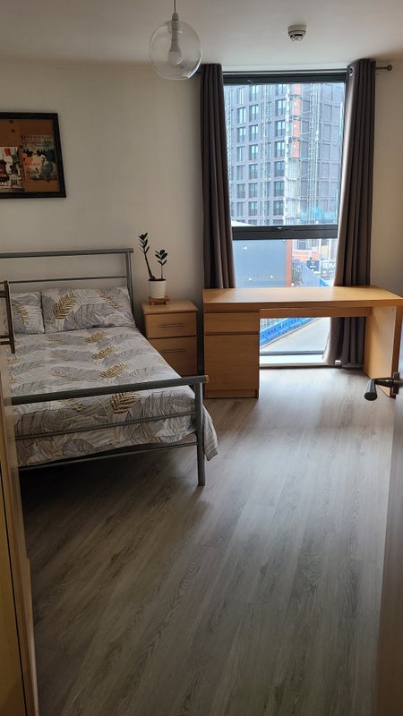 Room Bury Street in Salford