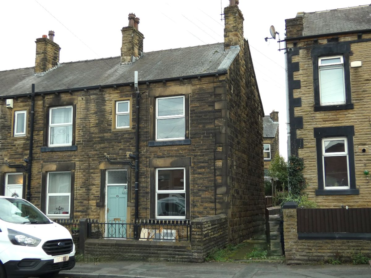House Asquith Avenue in Leeds