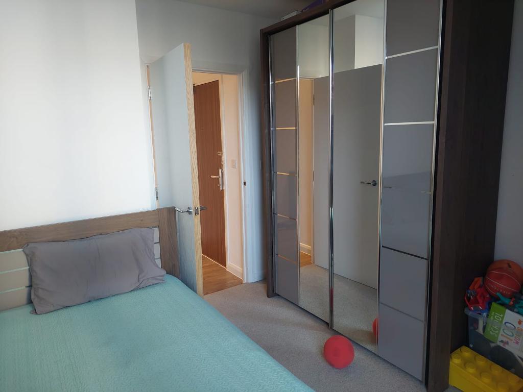 Flat Brannigan Way in Greater London