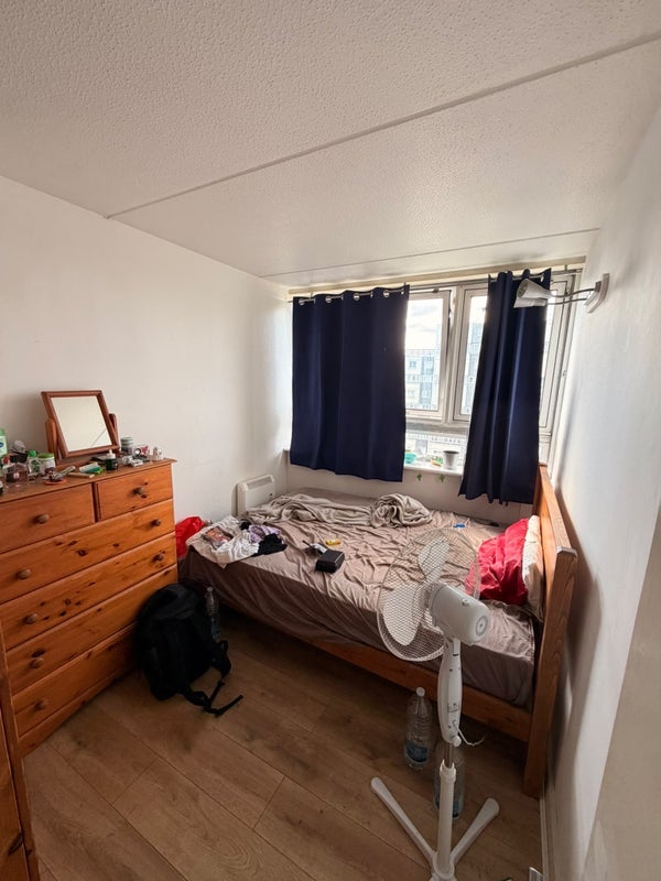 Room Charlotte Despard Avenue in Greater London