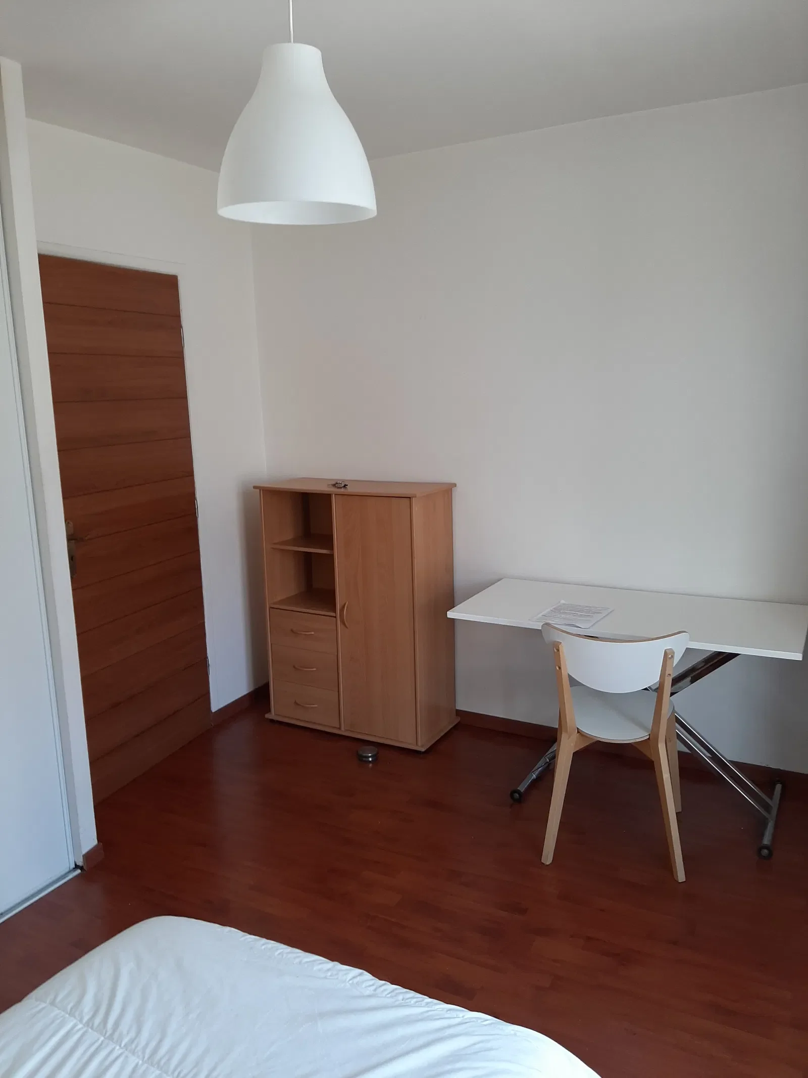 Room Allée de la Boissière in Le Plessis-Robinson