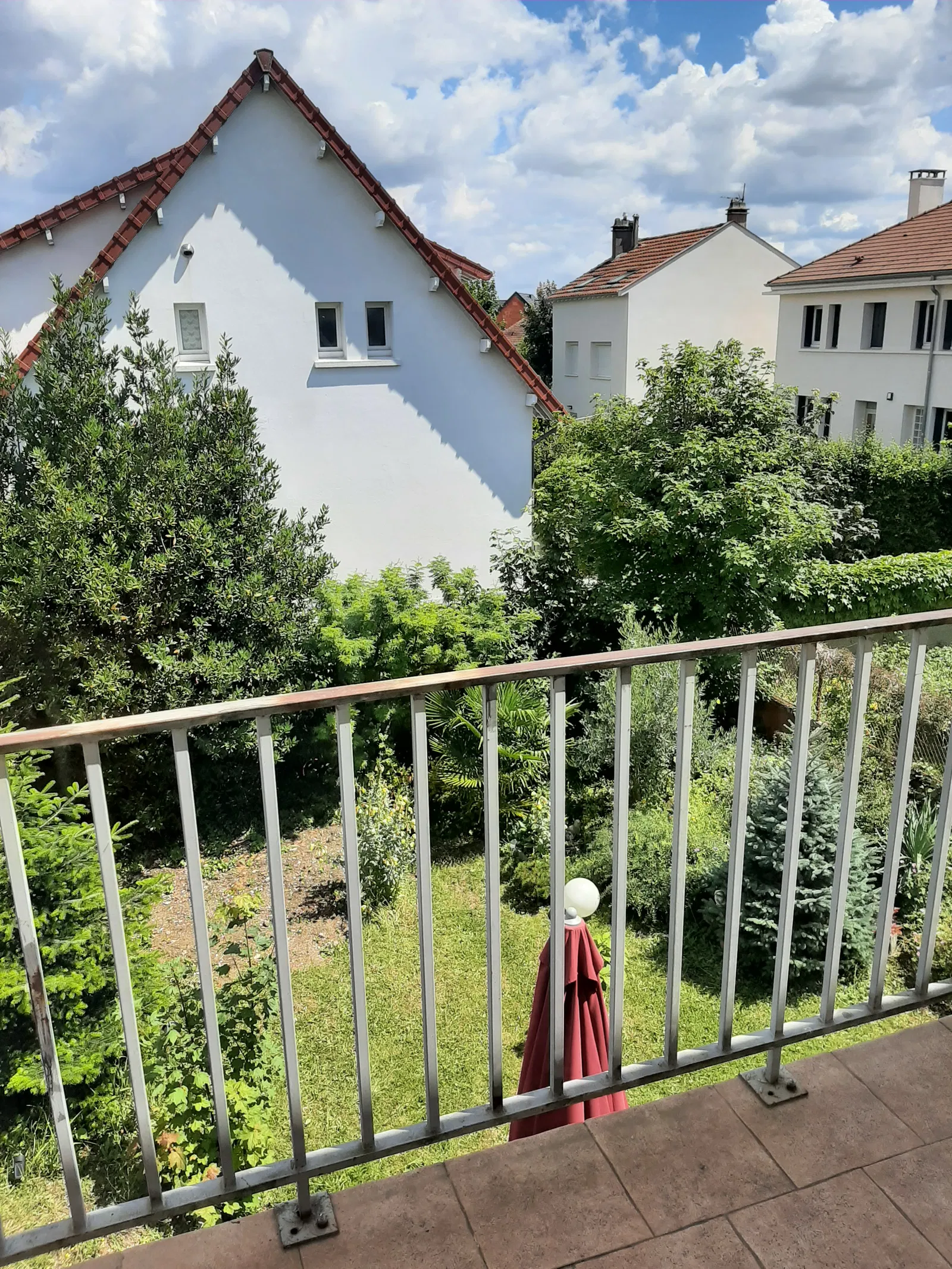 Room Allée de la Boissière in Le Plessis-Robinson
