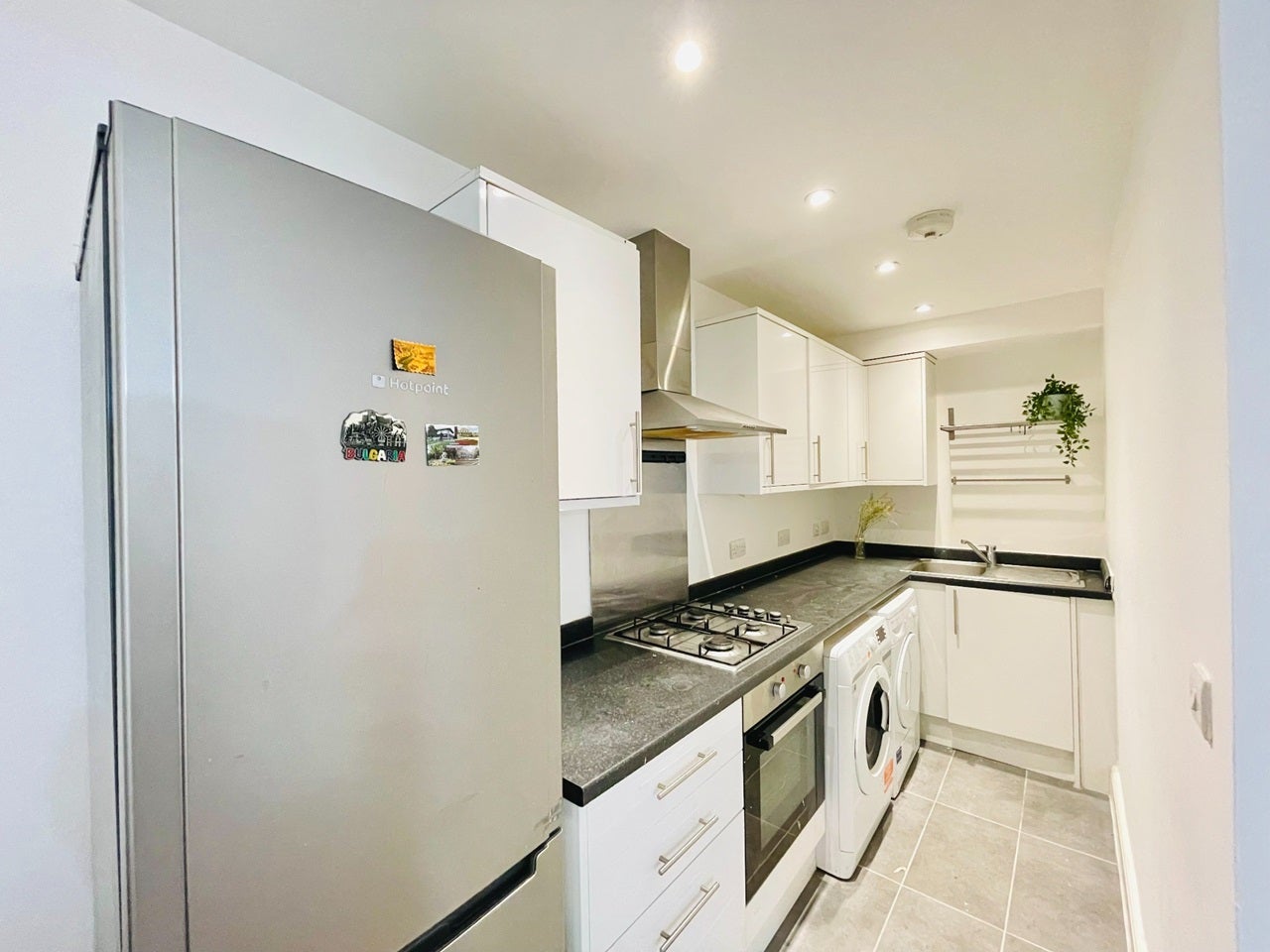 Flat Hoxton Street in Greater London