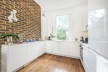 Flat Blenheim Terrace in London