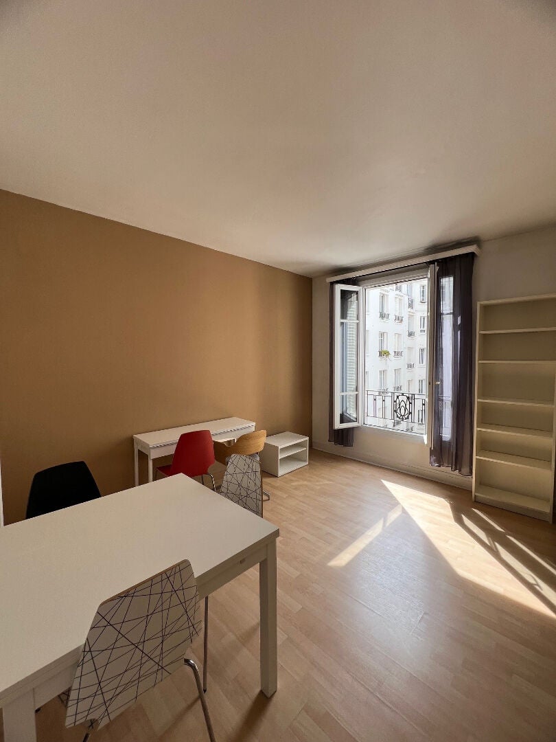 Appartement Rue Dautancourt à Paris